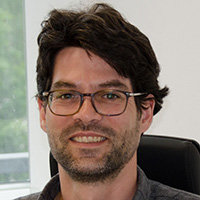 Head of the group <br /> <em>Dense active matter</em>
