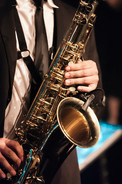 saxophone swing